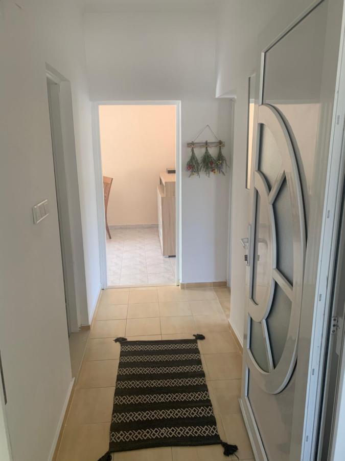 Apartments Neira Near Dubrovnik Ivanica Exteriör bild