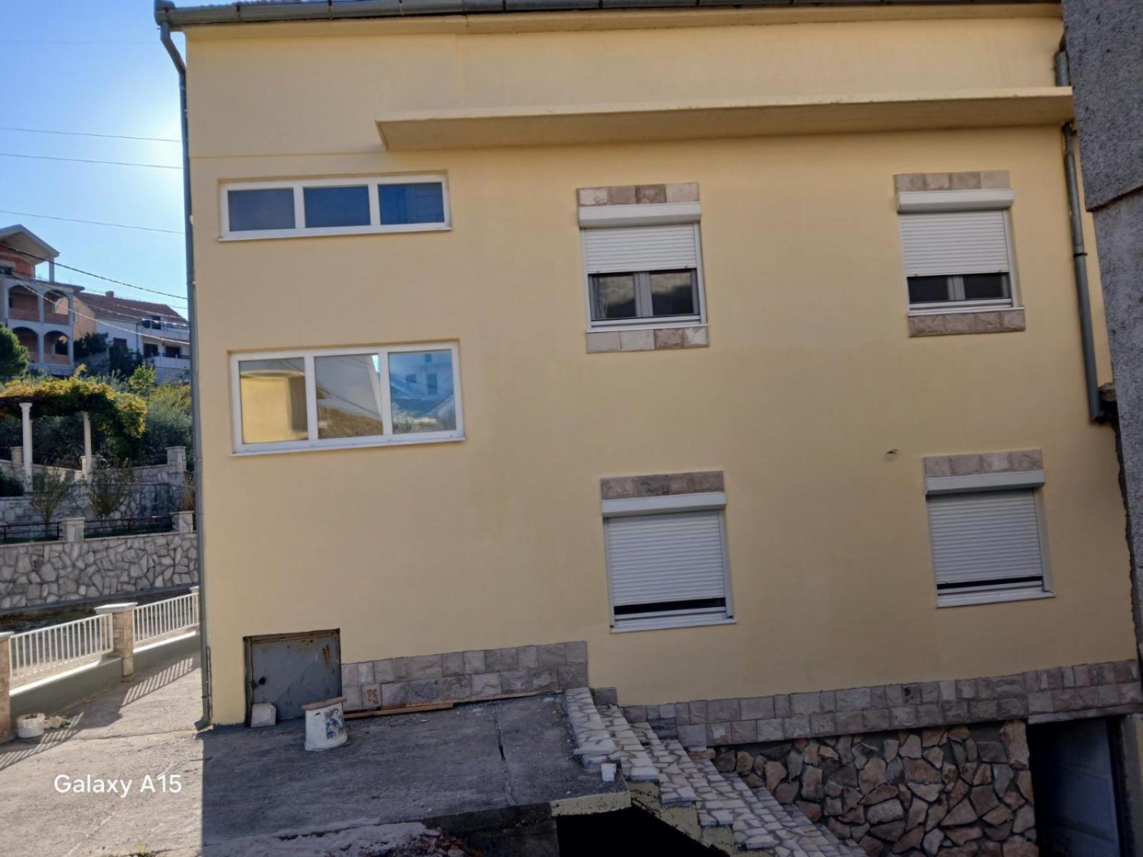 Apartments Neira Near Dubrovnik Ivanica Exteriör bild